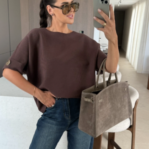 Rudos spalvos megzta palaidinė